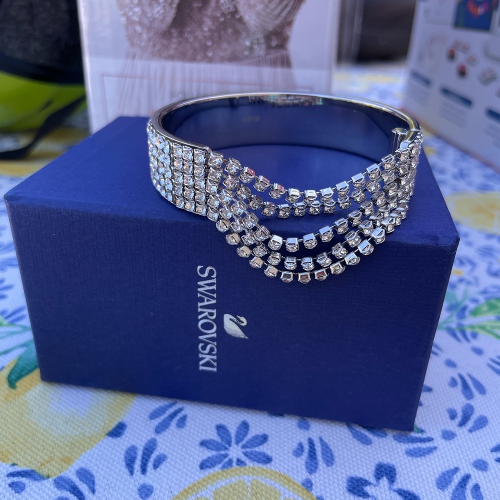 🤩 beautiful, shiny Swarovski bracelet jewelry